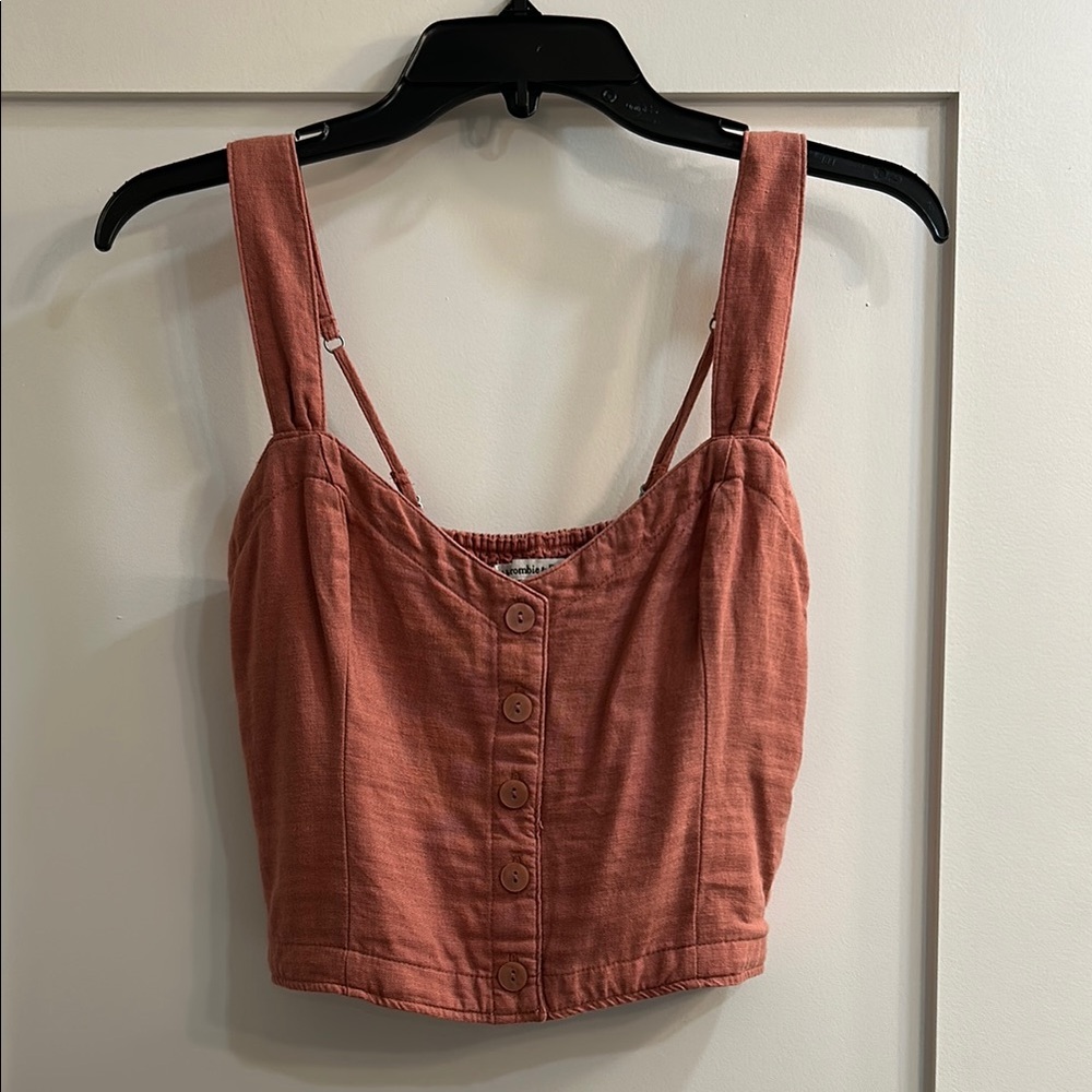 Abercrombie & Fitch Rose Sleeveless Fitted Crop Tank
